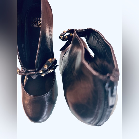 Truth or Dare by Madonna Black Leather zip-up high heel Shoes Size 7.5 - Picture 5 of 16